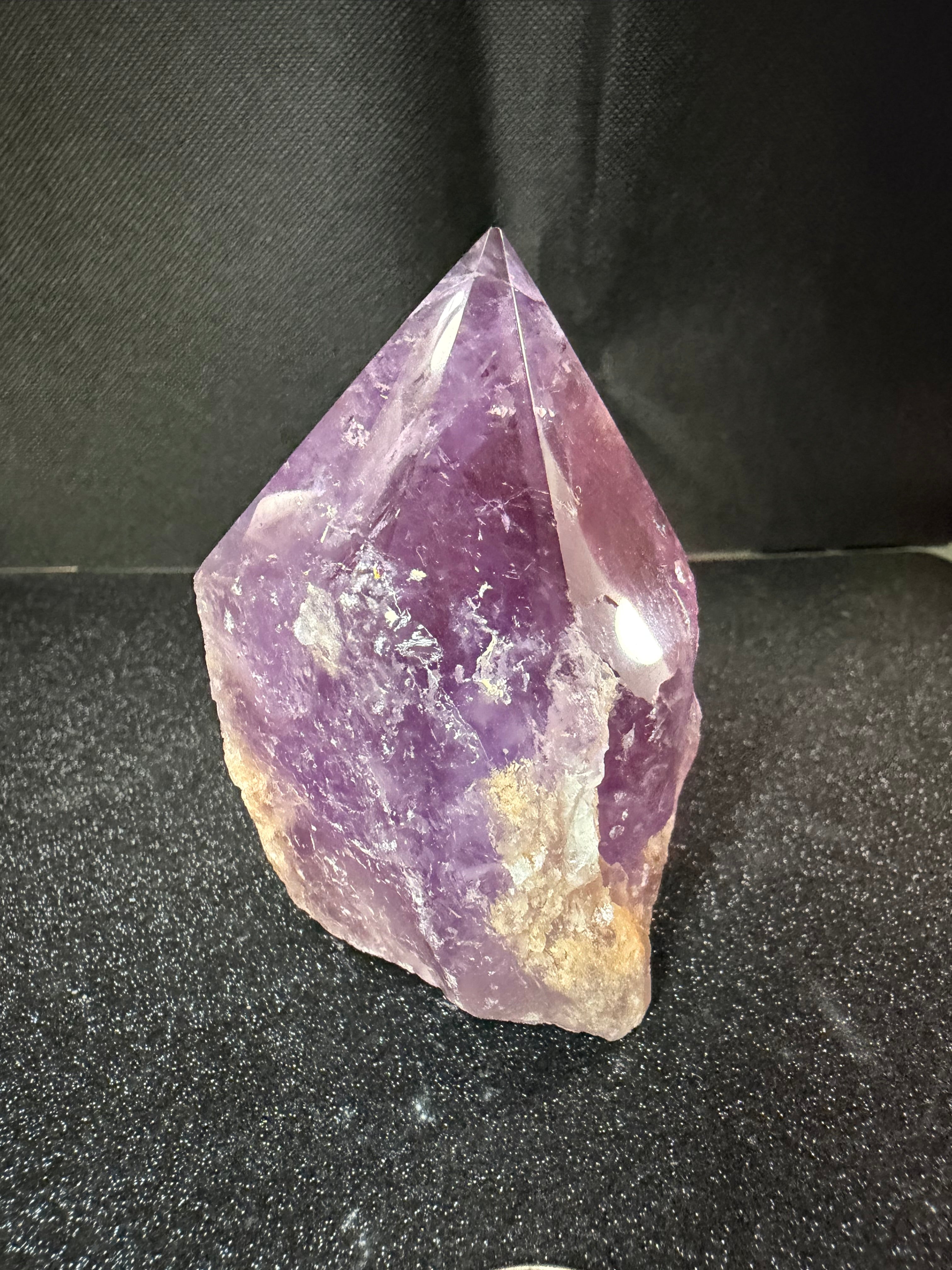 Amethyst Point 3" x 2"